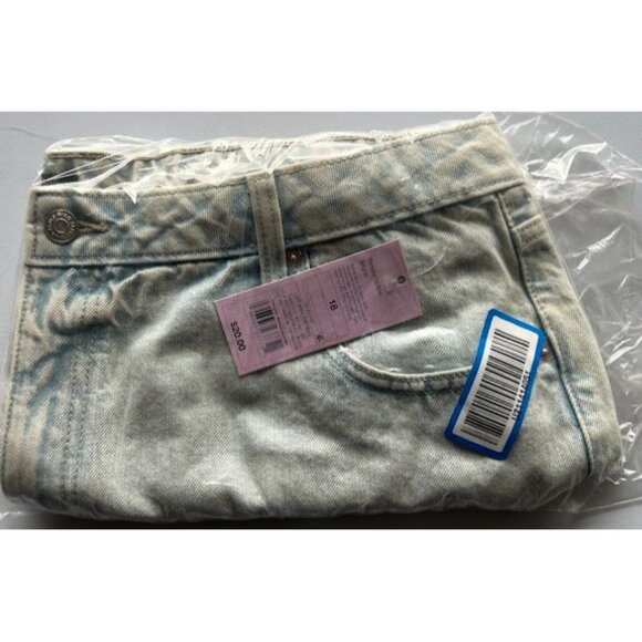 Wild Fable Women's Mini Skirt Low-Rise Denim Light Wash Size 18 - Picture 3 of 5